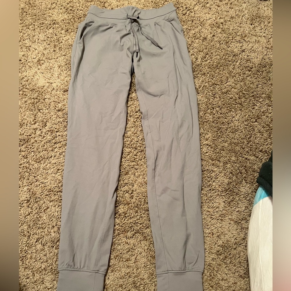 ZYIA Women’s Light Gray Joggers